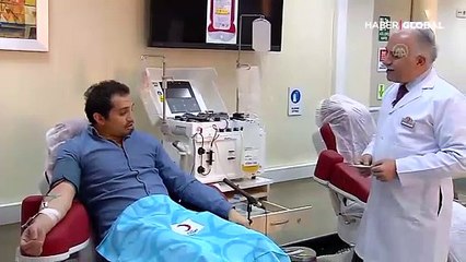 Koronavirüsü yenen doktor, ilk gönüllü plazma bağışçısı oldu