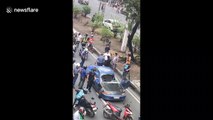 Road rage dispute causes two mile long traffic jam in the Philippines
