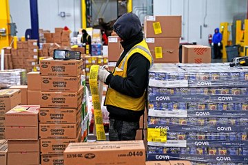 Online Grocery Shopping Skyrockets as Delivery Times Disappear