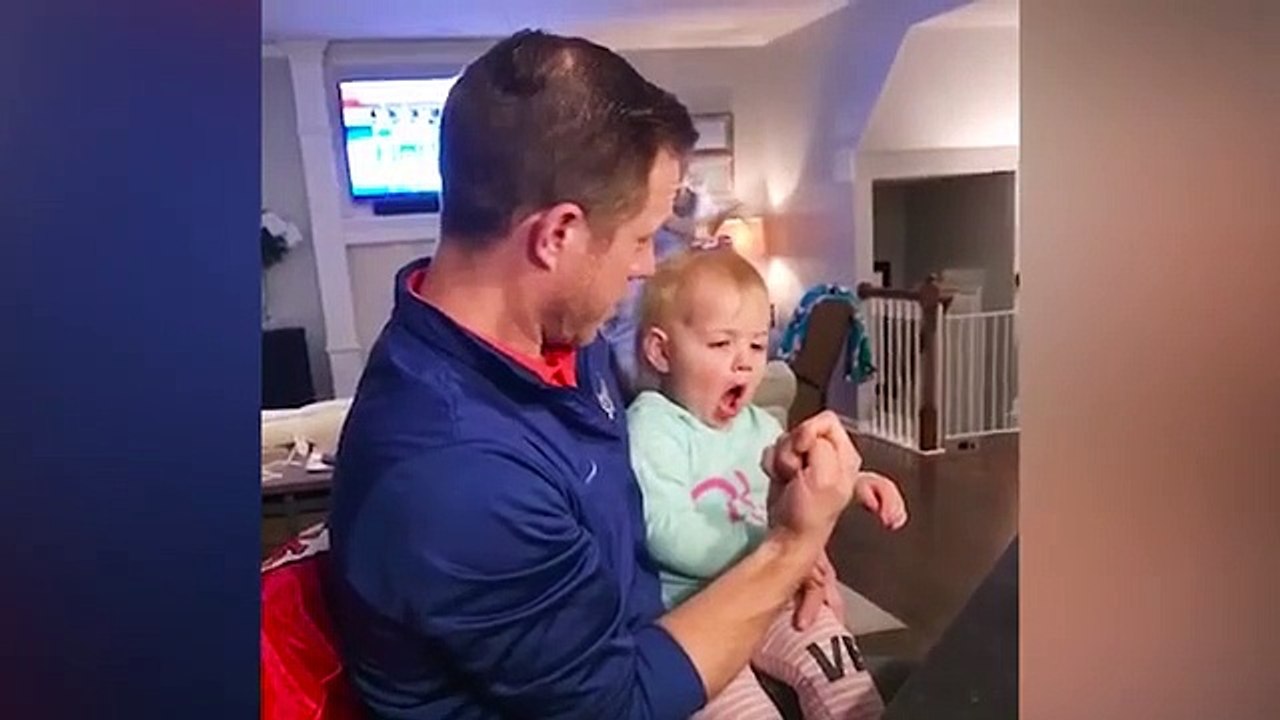 When Baby At Home Alone With Dad | dad maintain his baby safely