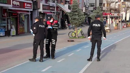 Bolu'da caddeye girenlere para cezası