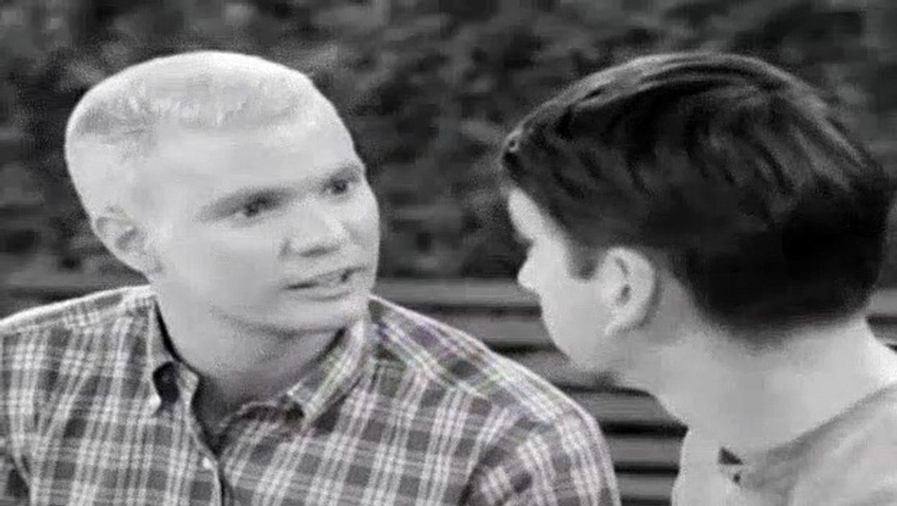 Dobie Gillis  - S01E35 - The Unregistered Nurse