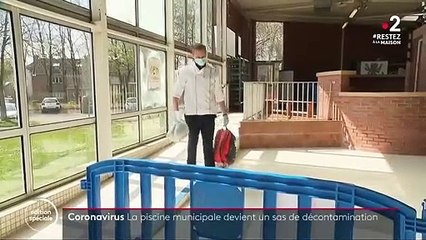 A Denain, les travailleurs se lavent à la piscine municipale pour éviter de contaminer leurs familles