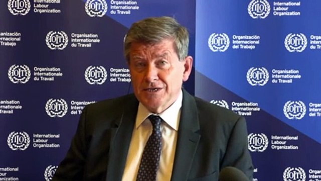 COVID-19: 1,25 δισ. άνθρωποι κινδυνεύουν με απόλυση ή μείωση μισθού