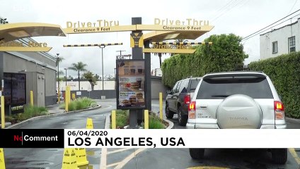 شاهد: موظفو "ماكدونالدز" يحتجون بعد إصابة أحدهم بفيروس كورونا