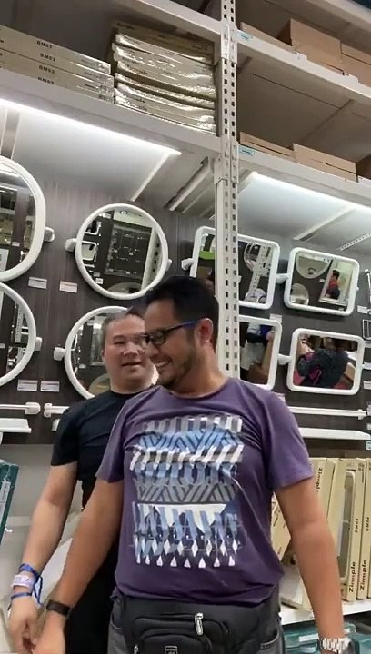 CLM Tit Tar for the staff during shopping in HomePro HomePro