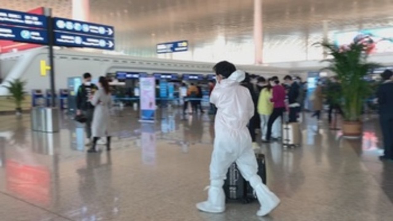 Sale el primer tren de Wuhan tras once semanas de cuarentena