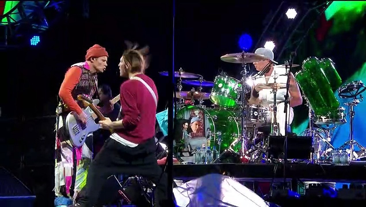 Dark Necessities Red Hot Chili Peppers (live) video Dailymotion