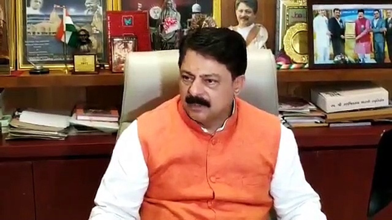 Gujarat: BJP के 3 नवनिर्वाचित MLAs ने ली शपथ, विधायकों की संख्या बढ़कर 103