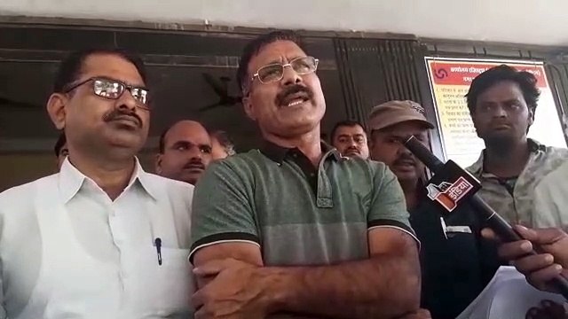 सरवाड़ पालिका ईओ और कैशियर 20 हजार रुपए की घूस लेते पकड़े
