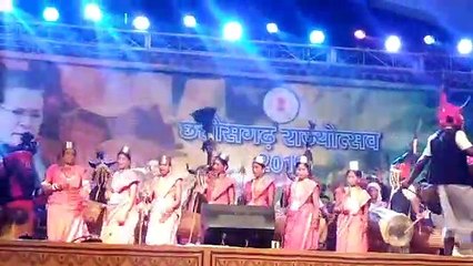 छत्तीसगढ़ में राज्योत्सव की धूम, बस्तर के कलाकारों संग झूमे मंत्री कवासी लखम