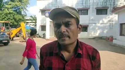 जब पत्नी में पति को प्लास्टिक के पाइप से पीटा