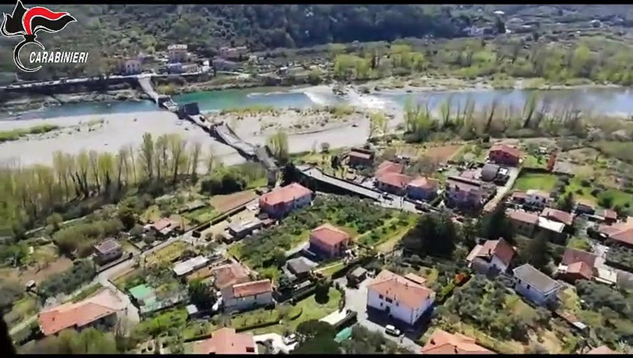 Crolla ponte  sul fiume Magra tra Massa e La Spezia -2- (08.04.20)