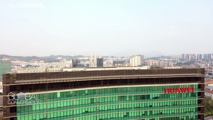 Ο ιδρυτής της Huawei Ζενγκφέι Ρεν στο Euronews