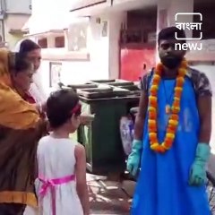 Coronavirus_ Watch How Residents Expressed Their Gratitude Towards Municipal Sewage Workers _ Facebook