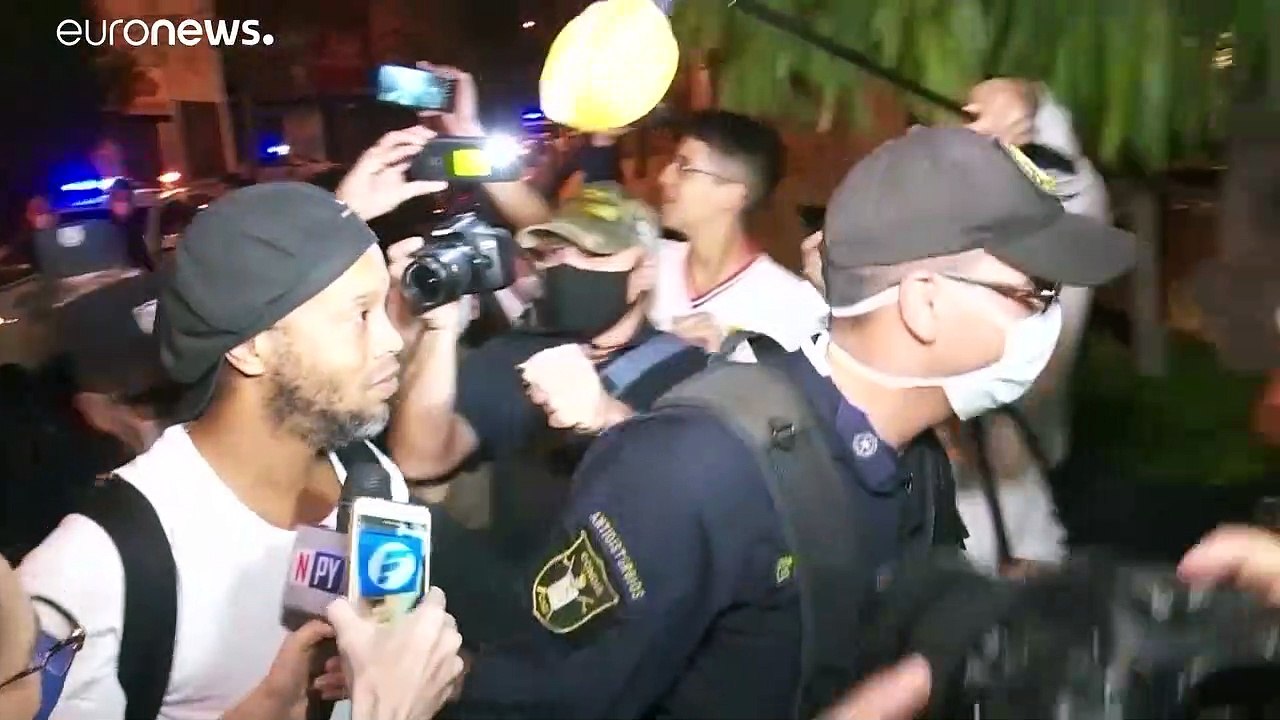 Σε κατ' οίκον περιορισμό ο Ροναλντίνιο