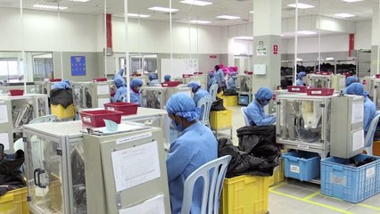 Riesgo de una "desastrosa" penuria de preservativos a causa del virus