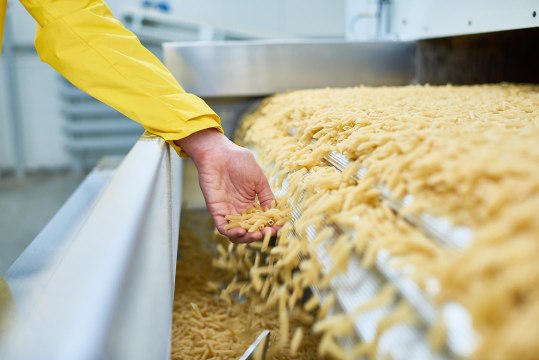 Special 'Pasta Trains' Deliver Hundreds of Tons of Italian Spaghetti to German Supermarkets