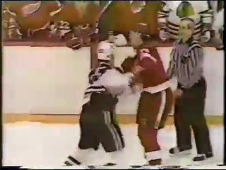 Bob Probert vs Behn Wilson