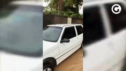 Mar invade calçadão em Anchieta e Piúma, no sul do estado