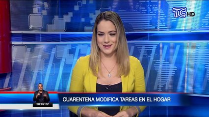 Época de cuarentena: Hombres lavan, planchan y hasta cocinan