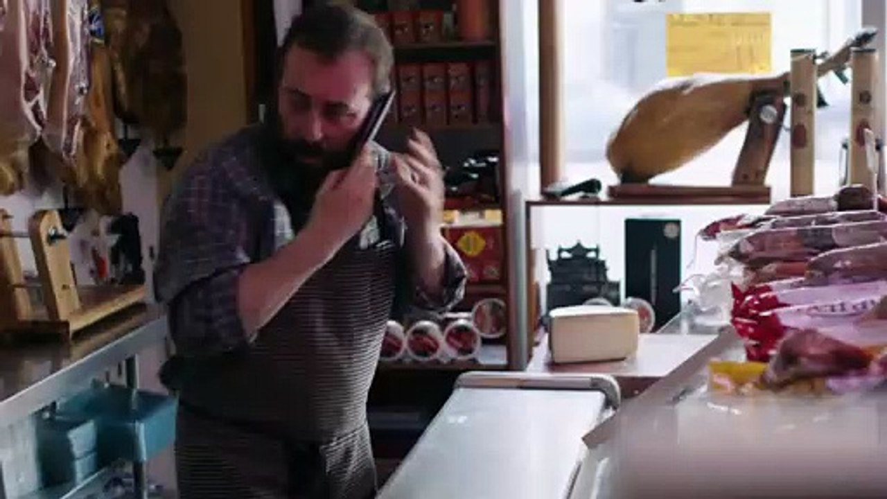 Madres Tráiler