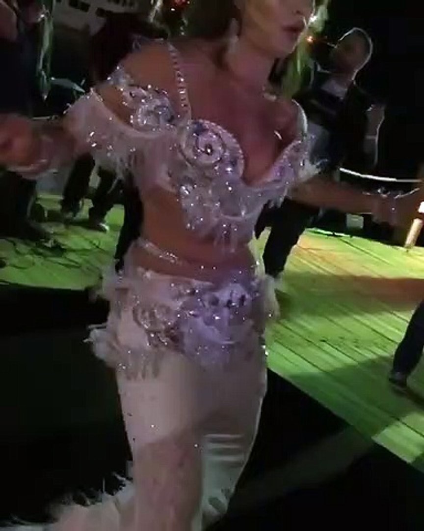 رقص جوهرة على اغنية حلاوة روح - video Dailymotion