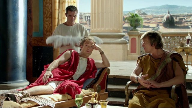 AVANT-PREMIERE: Découvrez les premières images de la série « Péplum » avec Jonathan Lambert et Franck Dubosc, diffusée mardi soir sur M6 - VIDEO