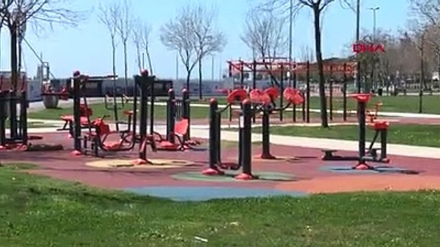 Sahiller yasaklanınca sporu bağdat caddesinde yapıyorlar