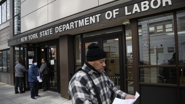 Analysis: US jobless claims climbs to 17 million over past three weeks