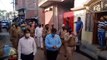 अयोध्या: नगर वासियों ने पुलिस प्रशासन पर पुष्प वर्षा कर किया स्वागत