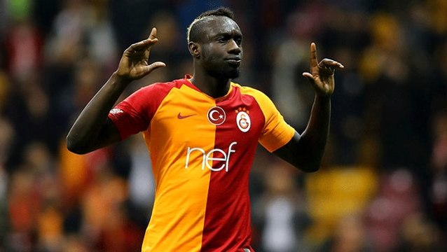 Diagne'nin bir kadına sorduğu cinsel ilişki sorusu tepki çekti