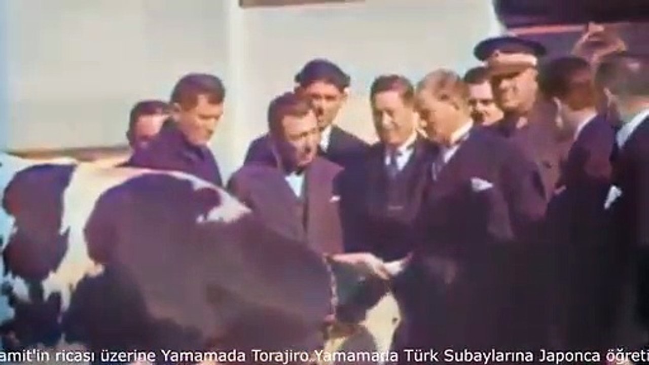 MUSTAFA KEMAL ATATÜRK  Fransızca Konuşuyor (Renklendirilmiş)