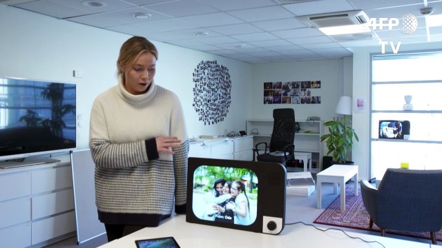 La tecnología alivia la soledad de los ancianos en el confinamiento