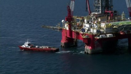 Opep fecha acordo para cortar produção