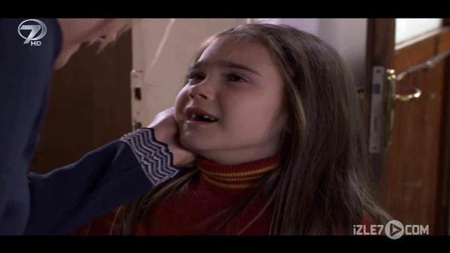 Ayşegül'e Tokat Attı! | Ötme Bülbül