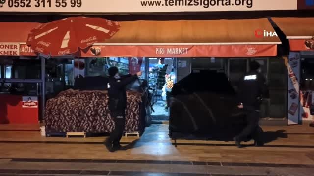 Marketten istediği bedava sigarayı alamayınca camlarını kırdı