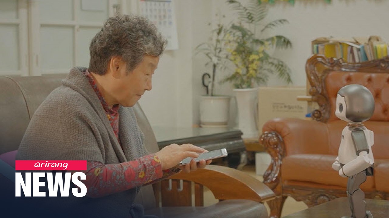 Seoul city to provide 200 digital training robots to senior care centers