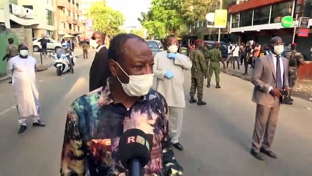 Face au Covid-19 , Alpha Condé prône du Mentholatum dans le nez et ...eau chaude