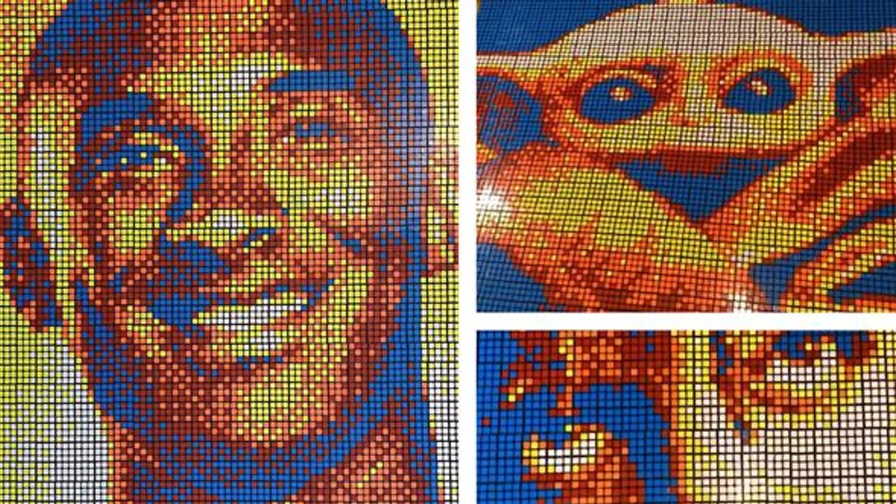 Dieser Künstler lässt das Lösen von Zauberwürfeln wie ein Kinderspiel aussehen