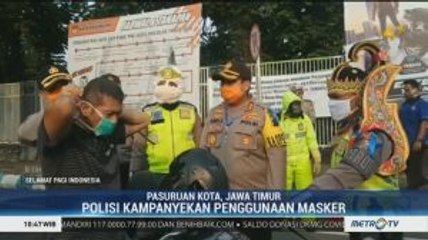'Superhero' Kampanyekan Penggunaan Masker ke Pengendara