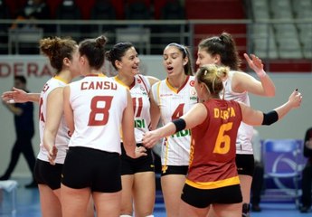 Galatasaray, voleybol takımlarını sadece Türk oyunculardan kuracak