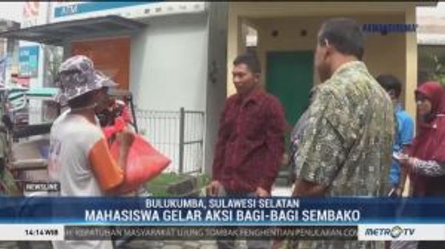 Universitas Muhammadiyah Bulukumba Bagi-bagi Sembako untuk Masyarakat Terdampak Covid-19