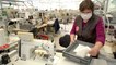 Louis Vuitton mobilise ses ateliers français pour la fabrication de masques non chirurgicaux, avril 2020