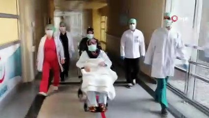 Adıyaman'da 79 yaşındaki kadın, Covid-19'u yendi