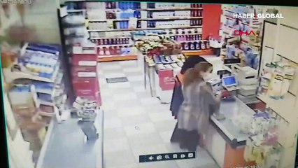 Esenyurt'ta dehşet! Evinde eşini başka biriyle görünce çılgına döndü