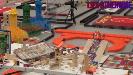 incredible circuit with more than 250,000 dominoes