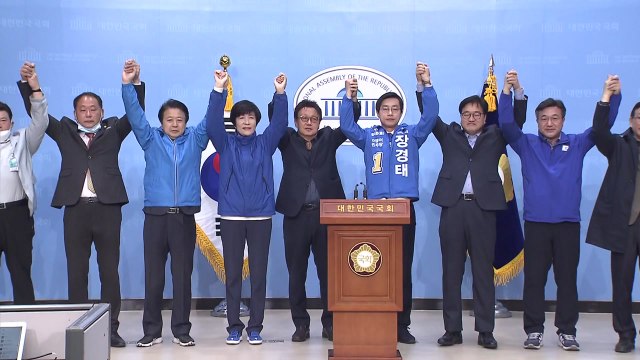 무소속 민병두, 서울 동대문을 후보 사퇴... 민주당 후보 지지 / YTN