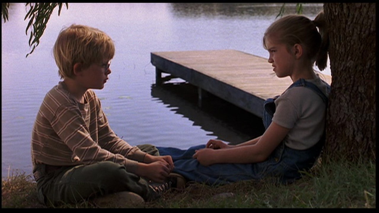 My Girl movie (1991) - Anna Chlumsky, Macaulay Culkin, Dan Aykroyd, Jamie Lee Curtis