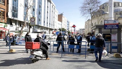 İstanbul'da koronavirüs tedbirleri kapsamın 8 nokta daha yayalara kapatıldı